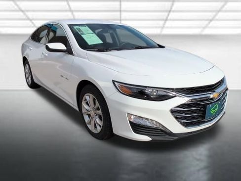 Used 2024 Chevrolet Malibu LT FWD image 1