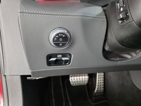 Used 2022 Mercedes-Benz SL 55 AMG AMG 55 Roadster image 16