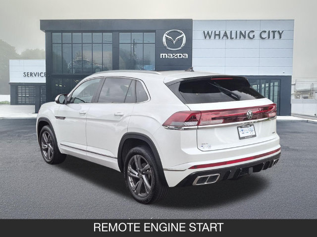 Used 2024 Volkswagen Atlas Cross Sport SEL R-Line AWD/4WD image 6
