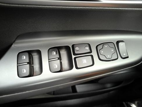 Used 2021 Hyundai Kona SEL w/ Cargo Package image 32