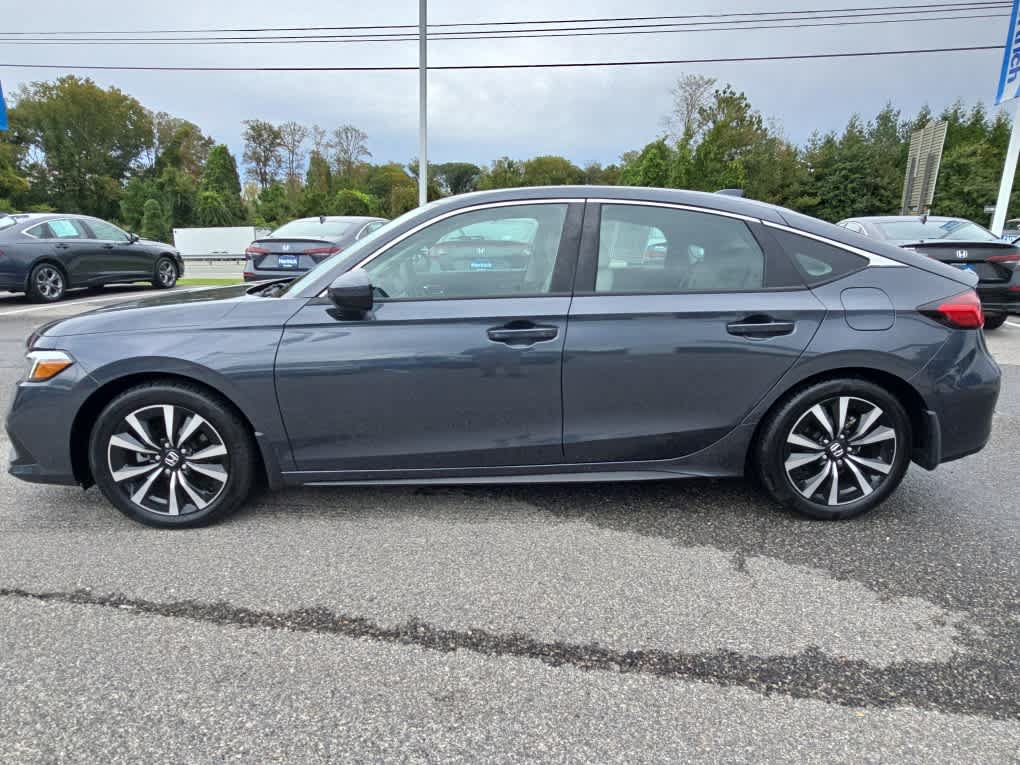 Used 2024 Honda Civic EX-L image 2