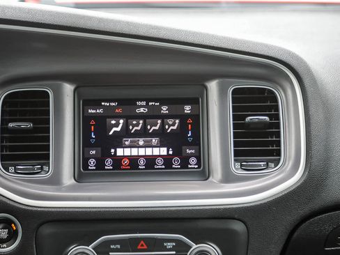 Used 2022 Dodge Charger SXT w/ Leather Interior Group image 13