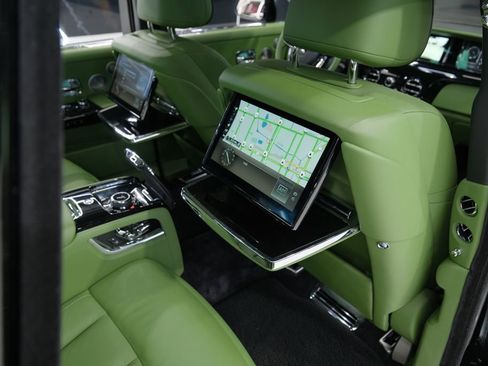 Used 2023 Rolls-Royce Phantom Sedan w/ The Phantom Package image 60