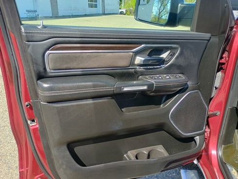 Used 2022 RAM 1500 Laramie AWD/4WD image 19