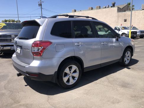 Used 2016 Subaru Forester 2.5i Limited w/ Protection Package #2 AWD/4WD image 2