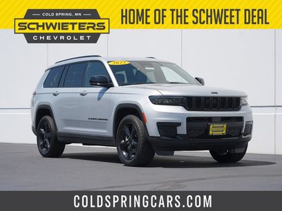 Used 2023 Jeep Grand Cherokee L Laredo