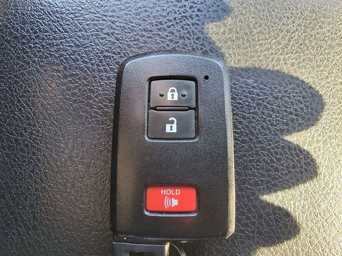 Used 2020 Toyota 4Runner TRD Off-Road Premium image 44