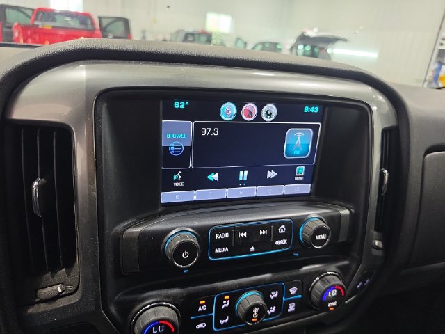 Used 2015 Chevrolet Silverado 3500 LT w/ LT Convenience Package AWD/4WD image 8