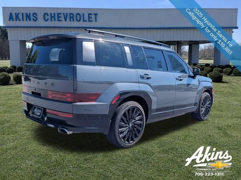 Used 2025 Hyundai Santa Fe Calligraphy AWD/4WD image 4
