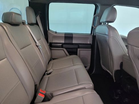 Used 2018 Ford F150 XL w/ Equipment Group 101A Mid RWD image 19