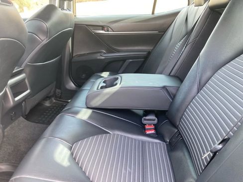 Used 2023 Toyota Camry SE image 31
