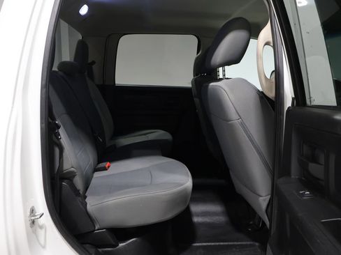 Used 2014 RAM 2500 Tradesman image 20