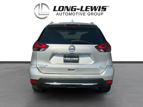Used 2018 Nissan Rogue SL FWD image 5