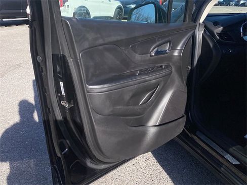 Used 2019 Buick Encore Preferred image 18