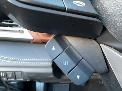 Used 2020 Subaru Outback Touring XT image 29