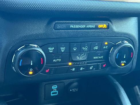 Used 2022 Ford Bronco Sport Outer Banks w/ Tech Package AWD/4WD image 20