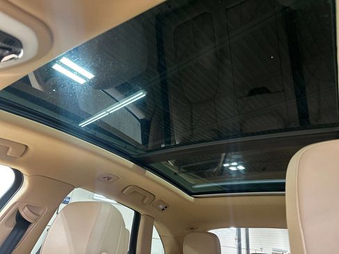 Used 2015 Porsche Macan S image 11
