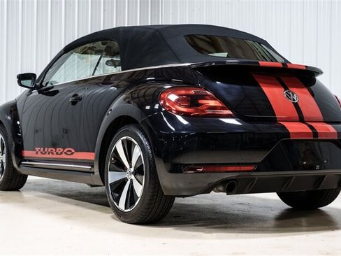 Used 2013 Volkswagen Beetle 2.0T FWD image 5