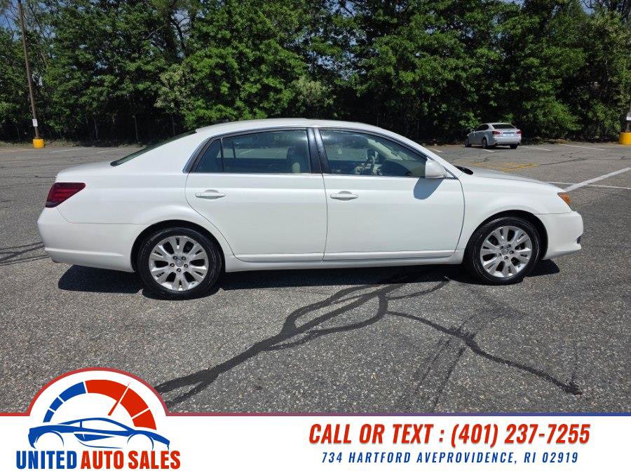 Used 2008 Toyota Avalon Touring FWD image 6