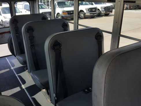 Used 2007 Chevrolet Express 3500 w/ School Bus Package image 18