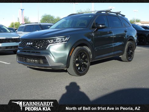 Certified 2022 Kia Sorento S image 1