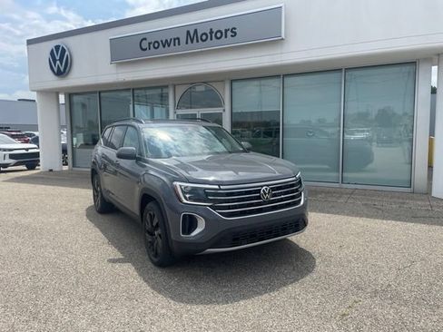 New 2026 Volkswagen Atlas SE AWD/4WD image 1