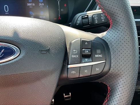 Used 2023 Ford Escape ST-Line w/ Tech Pack #1 AWD/4WD image 23