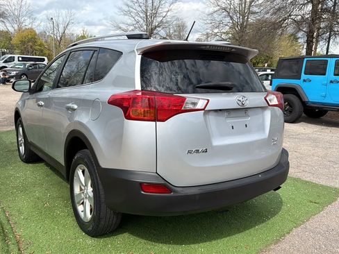 Used 2013 Toyota RAV4 XLE image 8