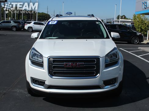 Used 2017 GMC Acadia Limited SLT image 9