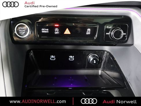 Certified 2025 Audi Q5 Premium Plus w/ Premium Plus AWD/4WD image 6