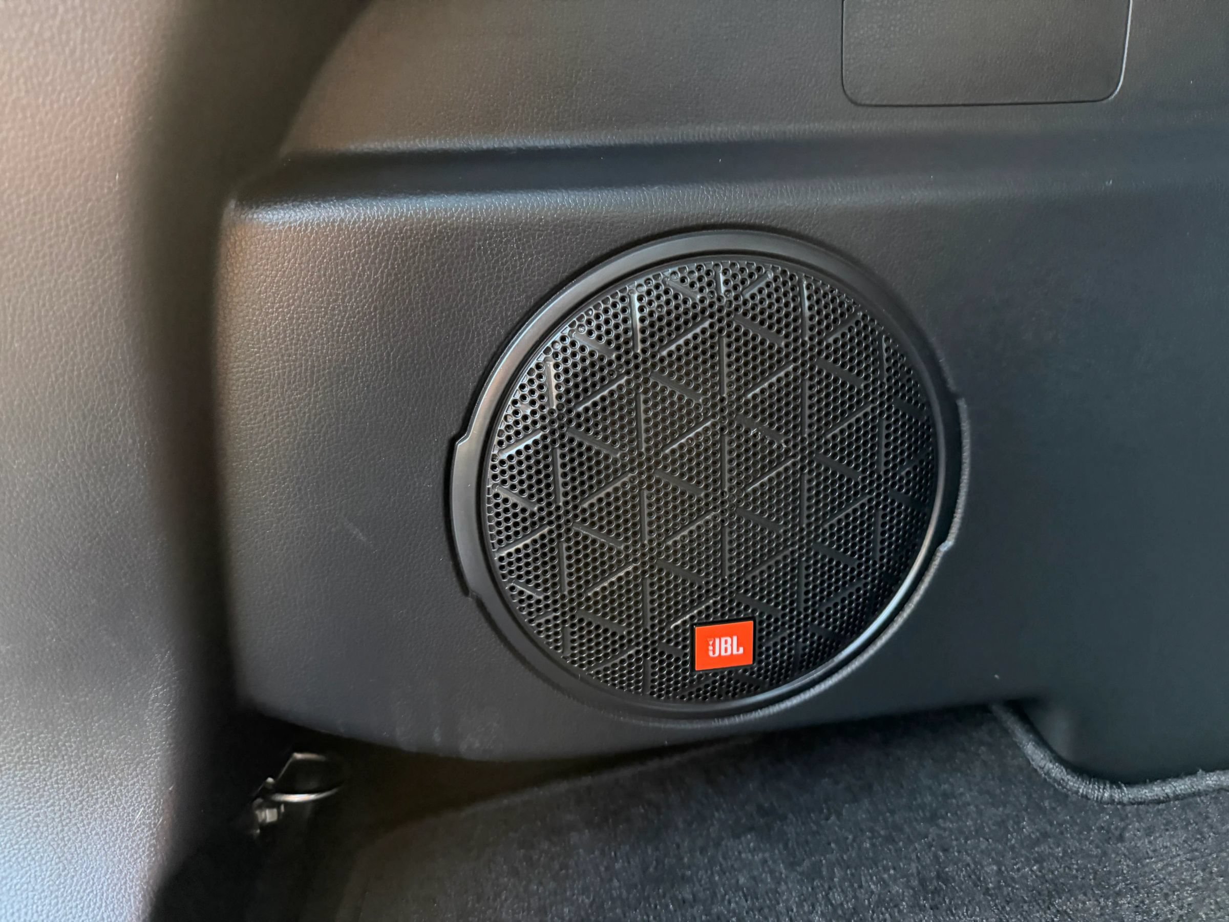 Used 2019 Toyota RAV4 Adventure AWD/4WD image 17