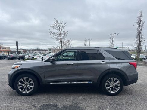 Used 2023 Ford Explorer Limited image 15