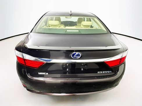 Used 2013 Lexus ES 300h 300h image 6