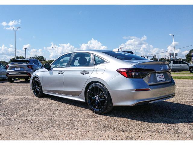 Used 2025 Honda Civic Sport image 3