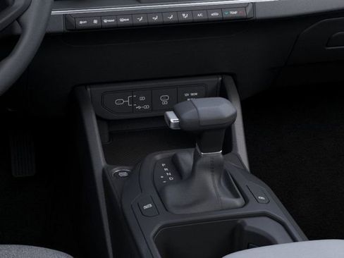New 2025 Kia K4 LX image 23