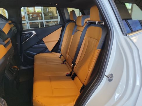 Used 2025 BMW X3 xDrive30i w/ Convenience Package image 16