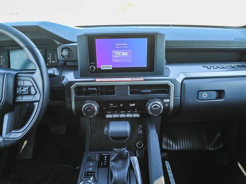 New 2026 Toyota Tacoma SR5 AWD/4WD image 15