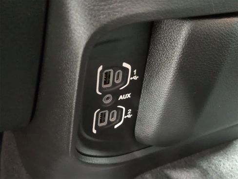 Certified 2022 RAM 2500 Big Horn w/ Level A Equipment Group image 30