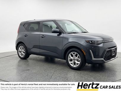 Used 2025 Kia Soul LX w/ LX Technology Package
