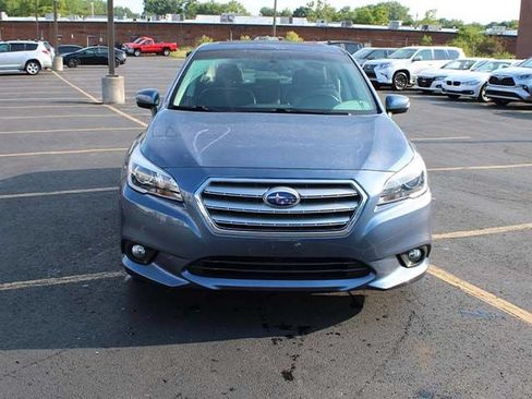 Used 2016 Subaru Legacy 2.5i Limited AWD/4WD image 3