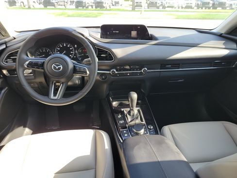 Used 2024 MAZDA CX-30 AWD 2.5 S w/ Preferred Package image 16