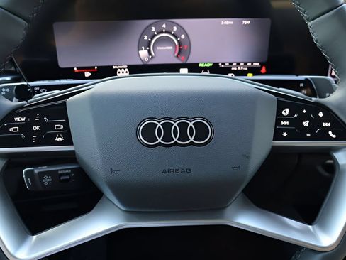 New 2026 Audi Q3 quattro 2.0T AWD/4WD image 19