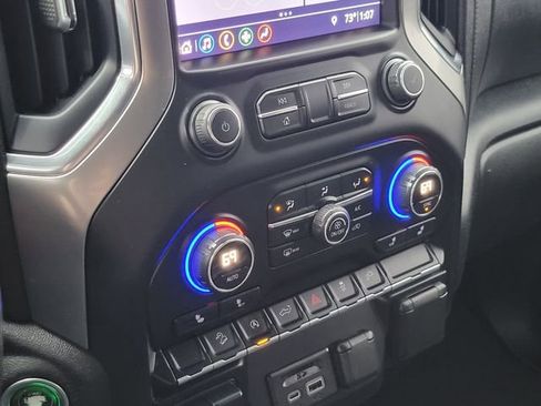 Used 2019 Chevrolet Silverado 1500 LT w/ All-Star Edition image 18