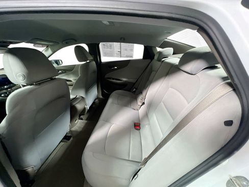 Used 2023 Chevrolet Malibu LS image 29