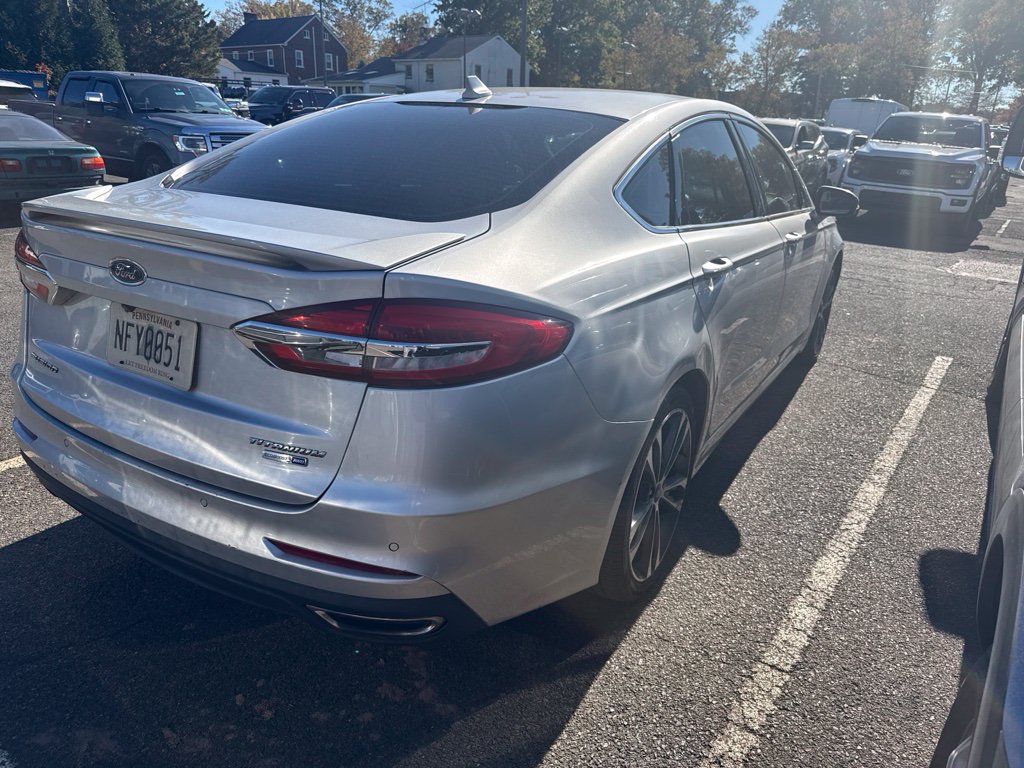Used 2019 Ford Fusion Titanium AWD/4WD image 4
