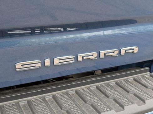 New 2026 GMC Sierra 3500 Denali w/ Denali Reserve Package AWD/4WD image 16