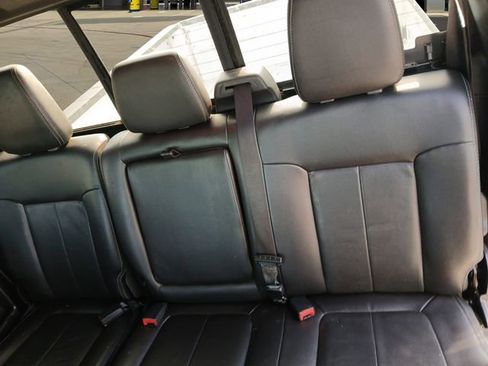 Used 2012 Ford F250 Lariat w/ Lariat Interior Pkg image 13