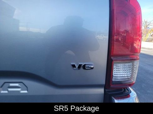 Used 2023 Toyota Tacoma SR5 image 9