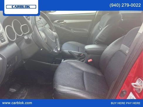 Used 2010 Pontiac Vibe GT image 9