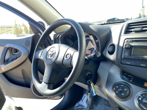 Used 2012 Toyota RAV4 4WD image 24